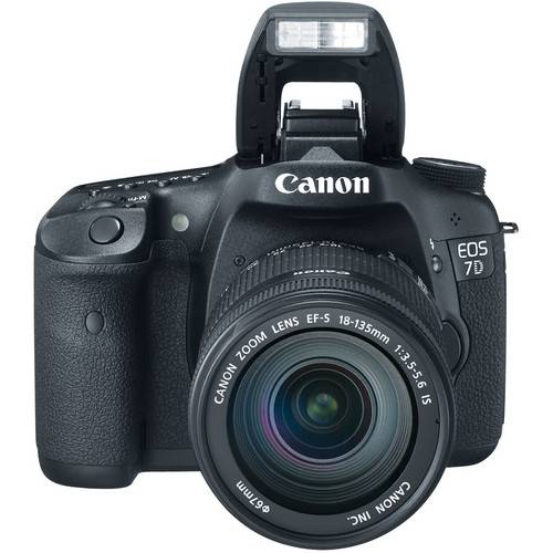 Canon EOS 7D DSLR 18-135mm Kit 3814B016